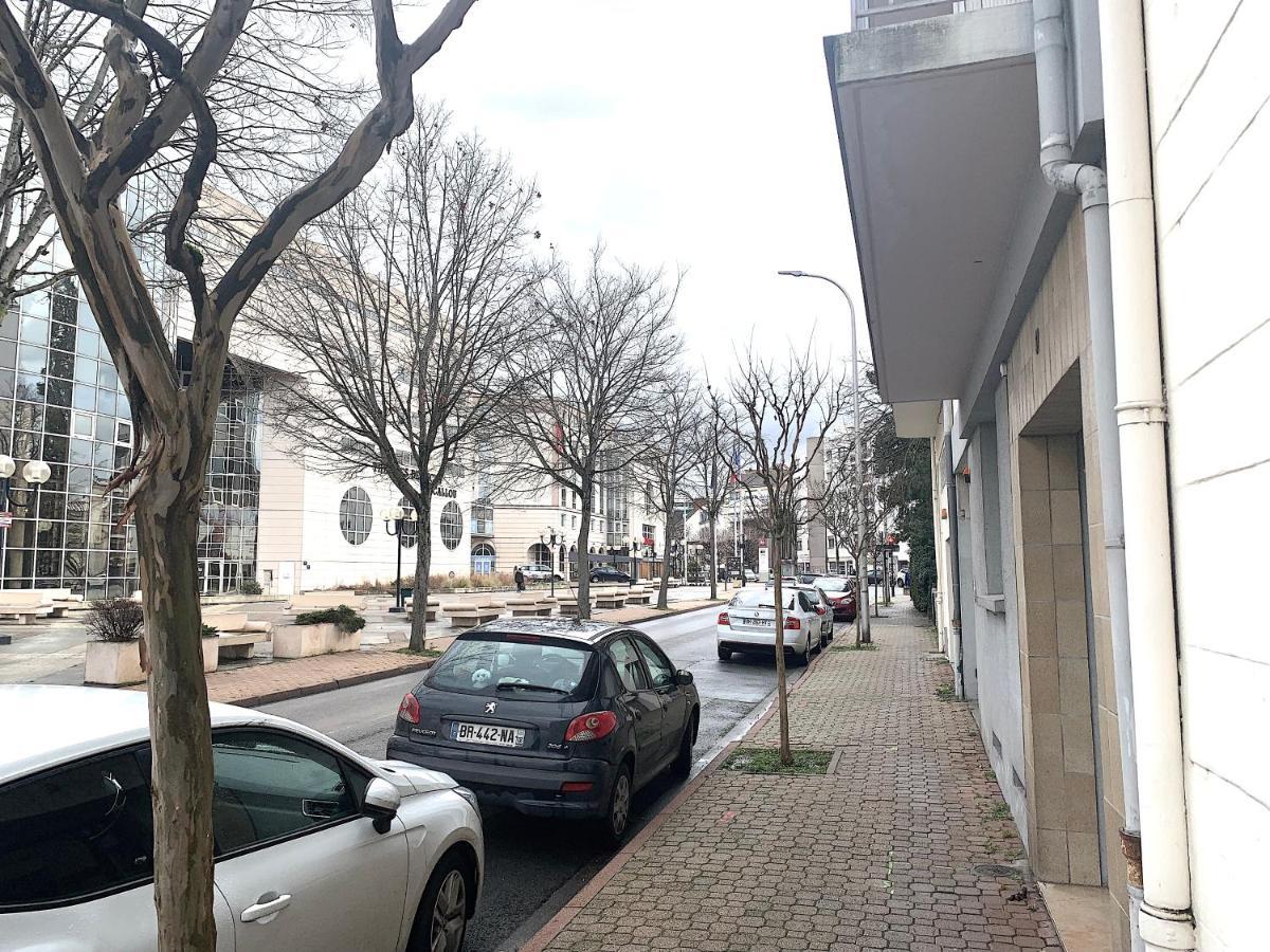 Le Callou - Parking - Face Aux Thermes - Rez De Chaussee ヴィシー エクステリア 写真